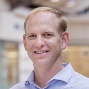 Head and shoulders photo of Dr. Paul Hungler